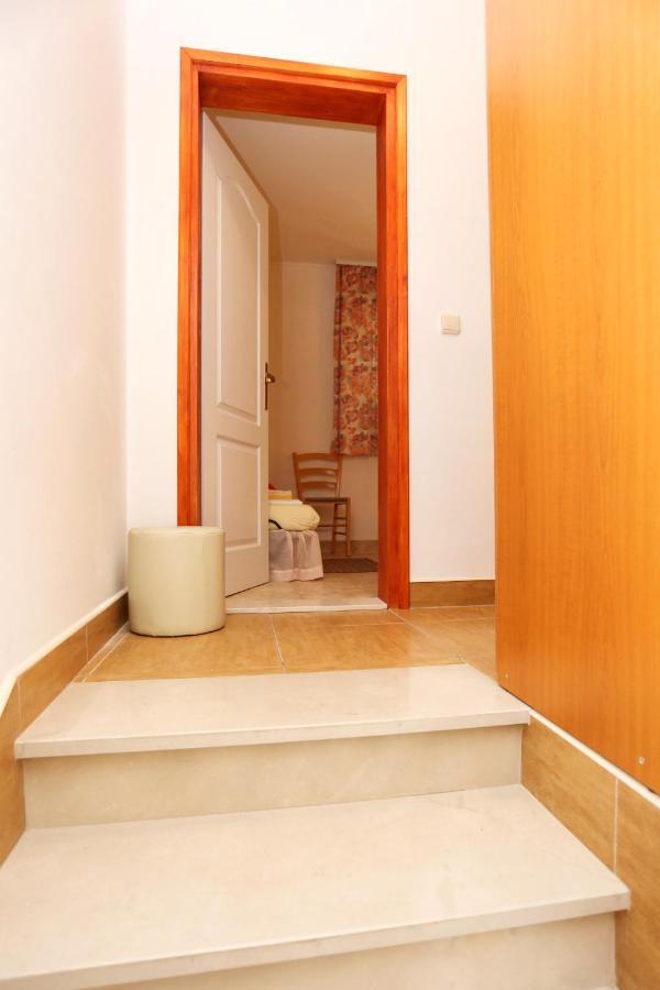 Apartment Zuljana 10233B 외부 사진